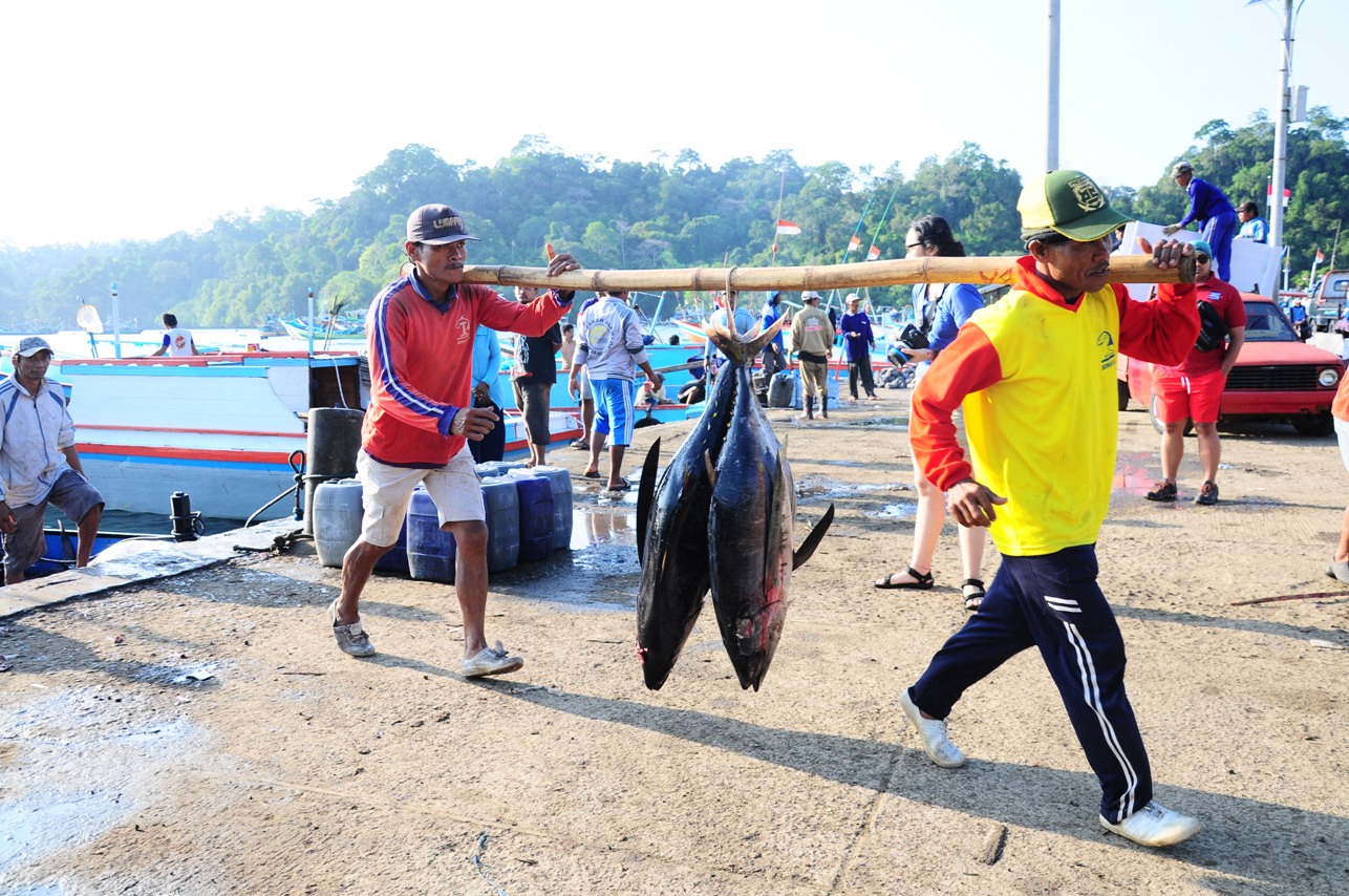 Mendukung Perlawanan Terhadap IUU Fishing